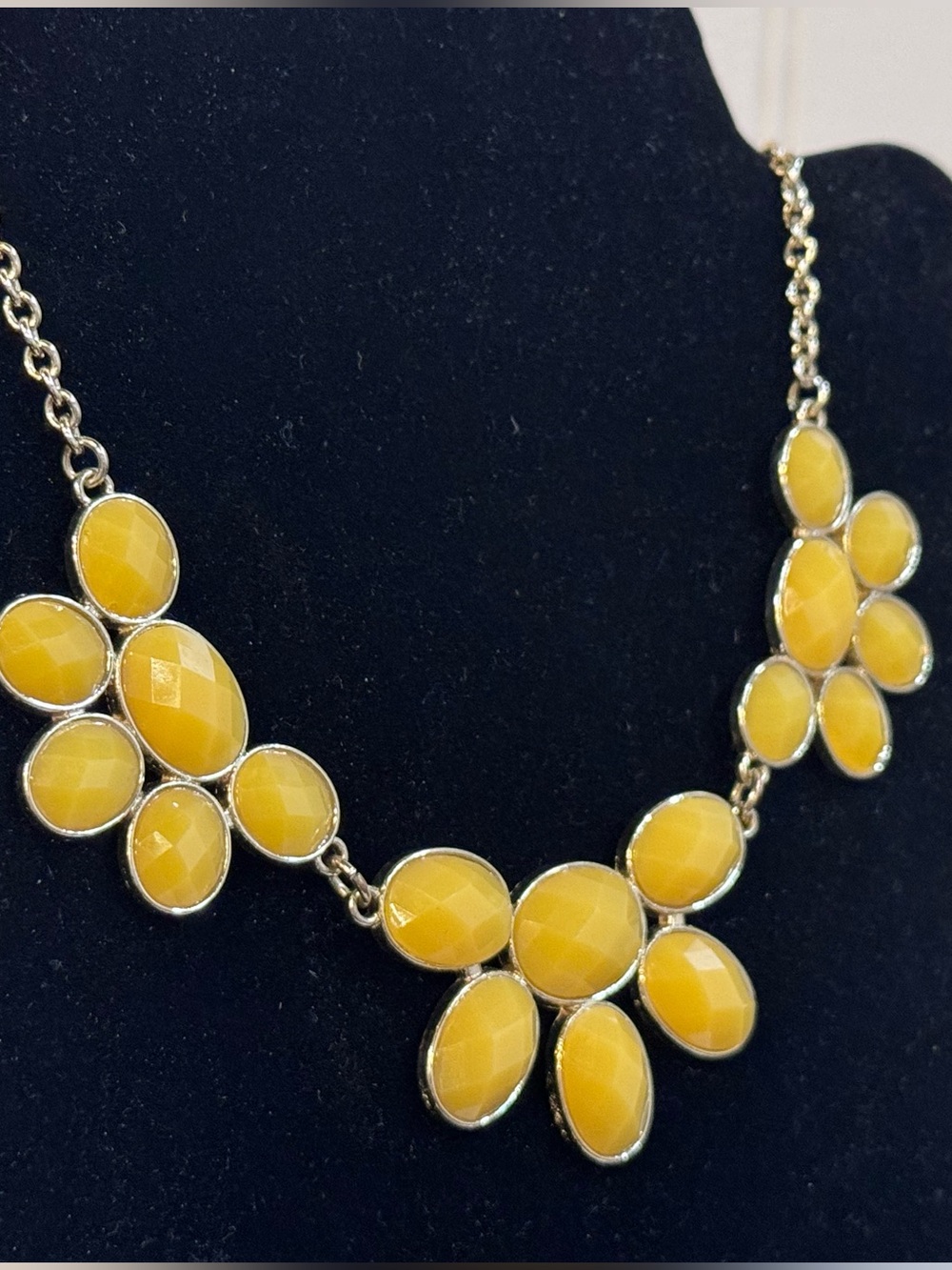 Charming Charlie Necklace Gold Tone Yellow Acrylic Stone Chain Link